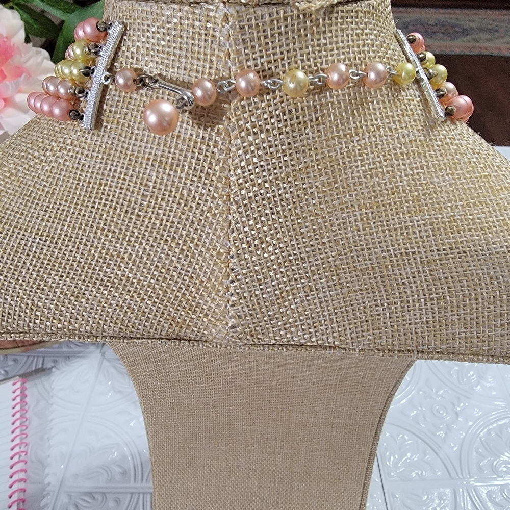 Japan Multi Strand Pastel Beaded Vintage Necklace - Picture 4 of 6